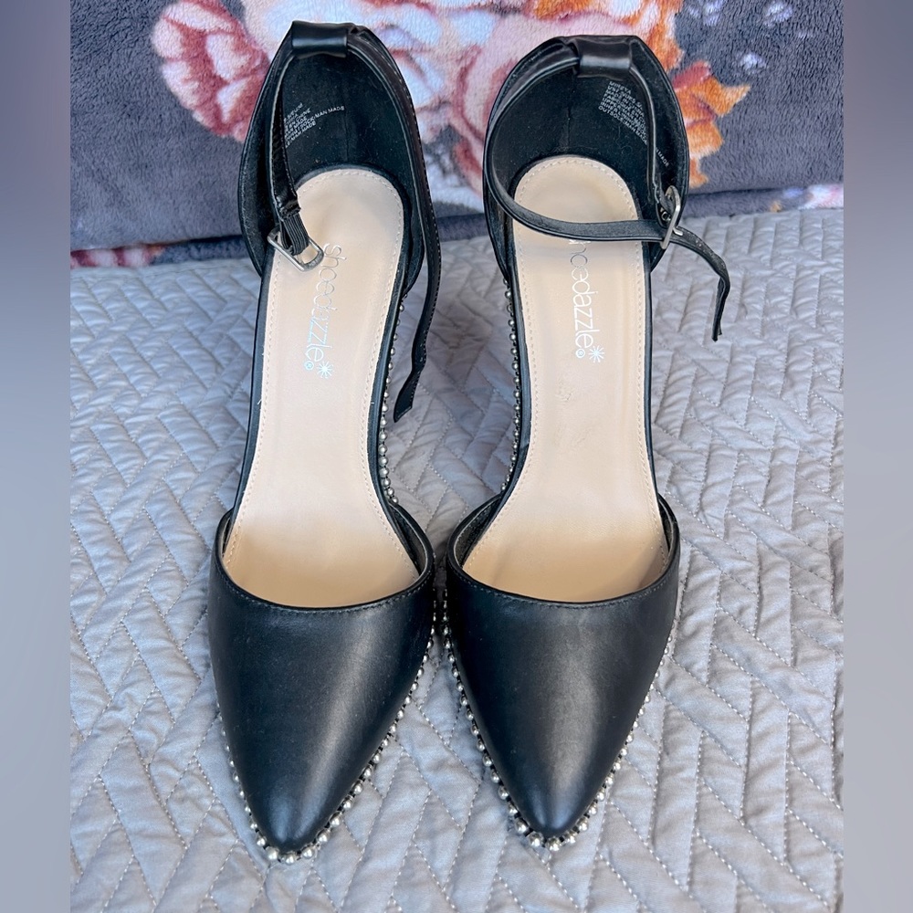 Black Studded Pump
